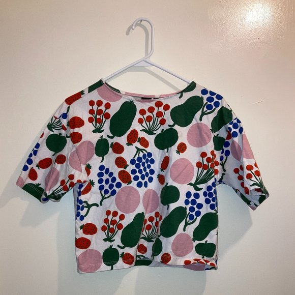 UNIQLO x Marimekko Fruit Patterned Box Cut Top Size XXS - Picture 1 of 3